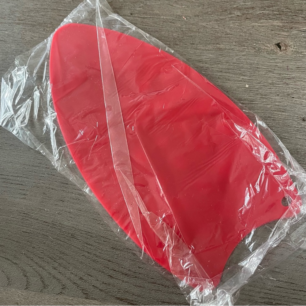 NWOT Silicone Iron Mat